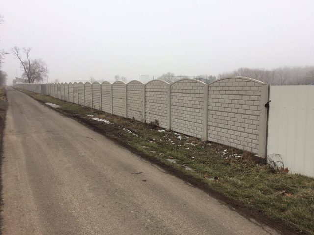 Tetszőleges méretű kerítés építhető kerítéssablonjaink által